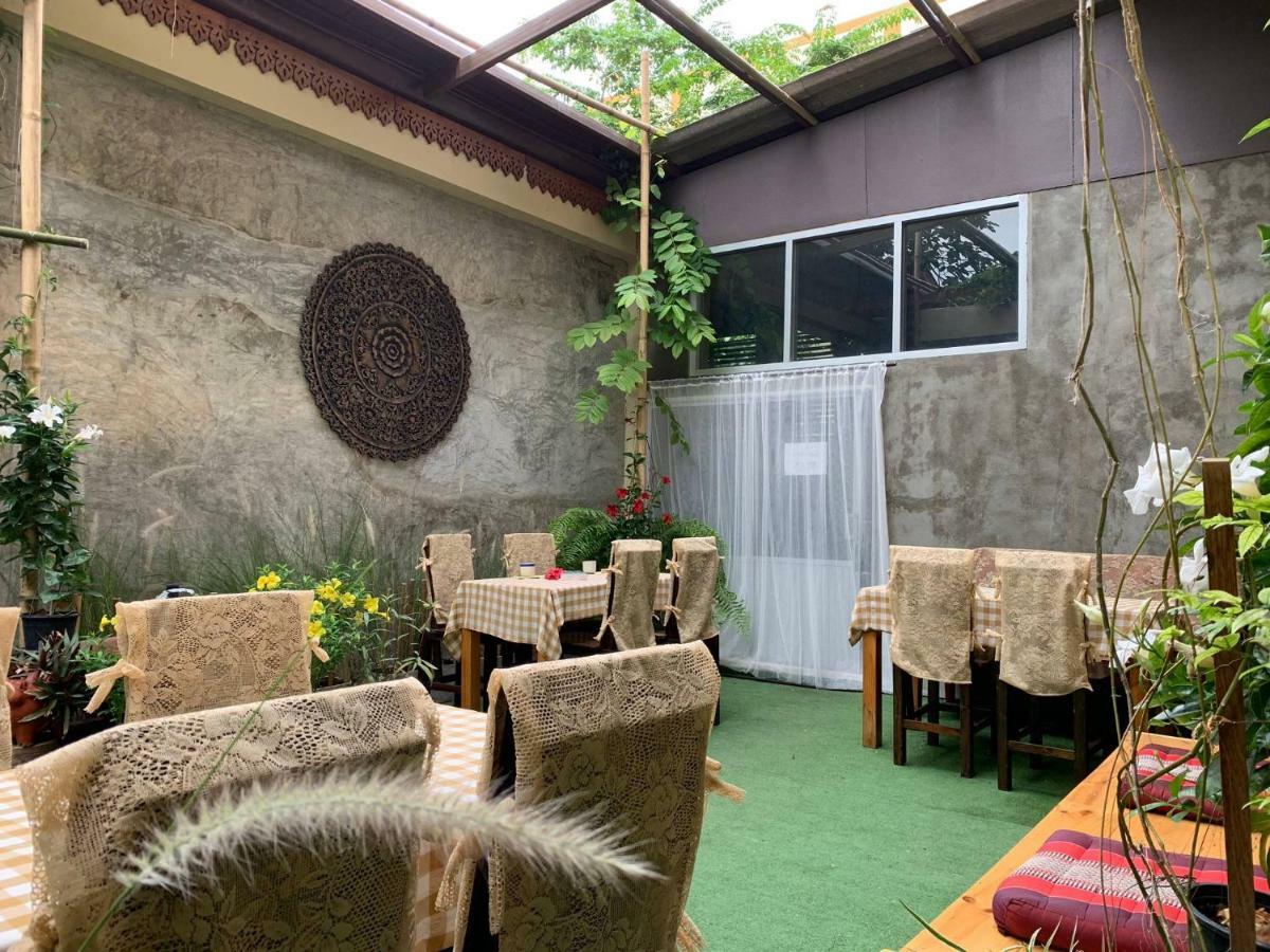 Hotel At Phra Sing Chiang Mai Exterior foto